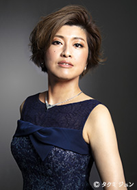 八木寿子